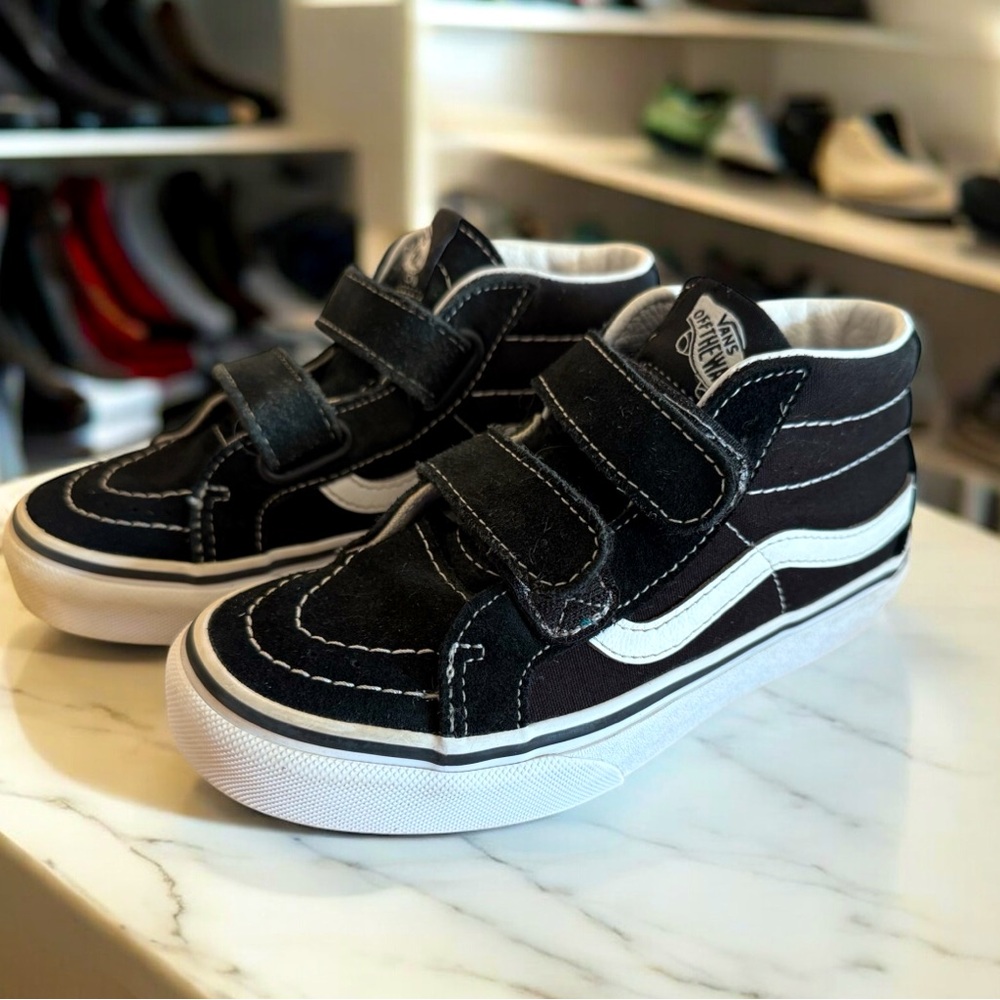 Youth High top Velcro Vans size 1